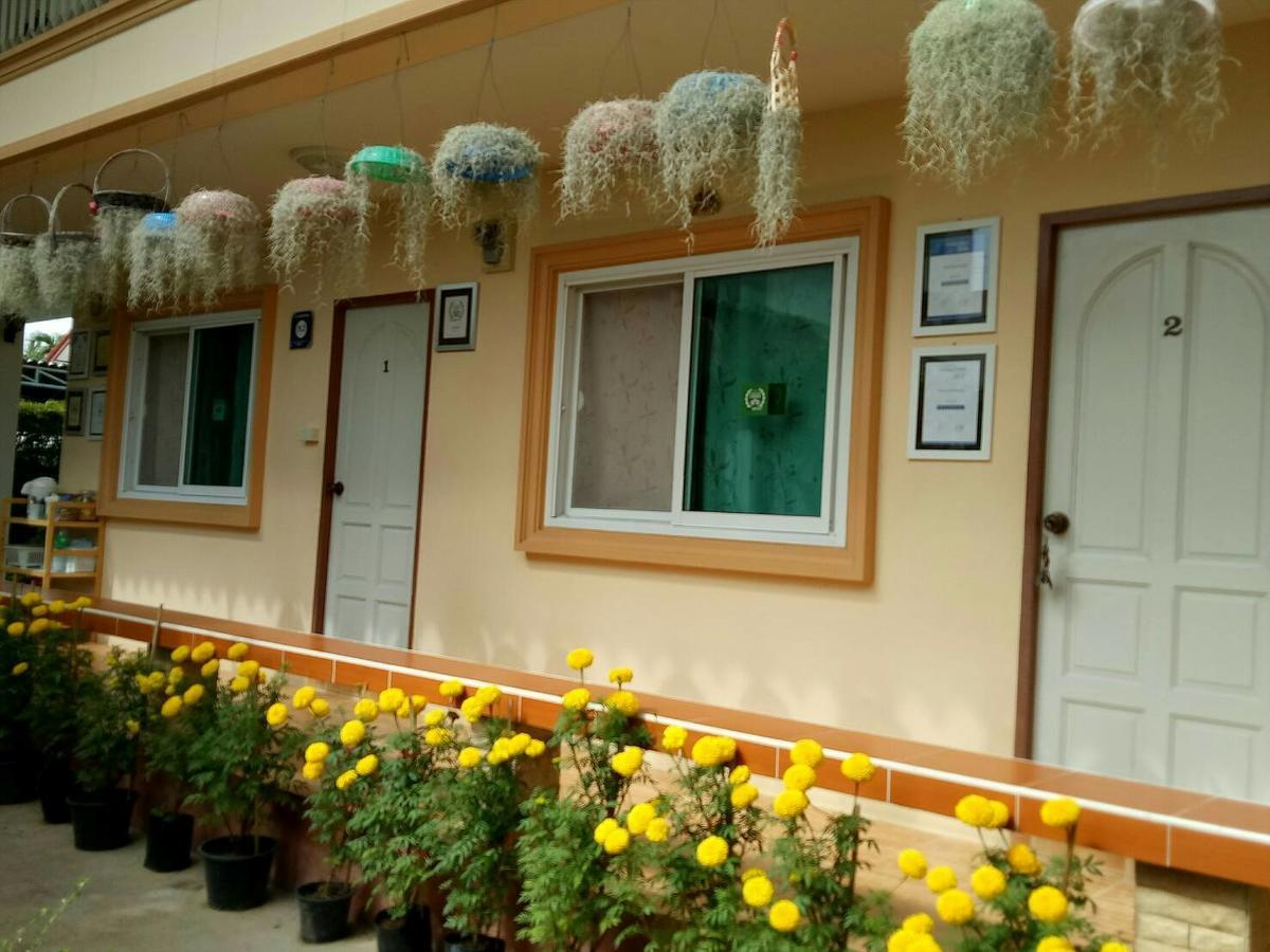Bed & Breakfast 2n 2*